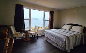 St Ann'S Motel & Cottage